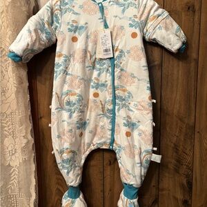 Usbetta Teal and Orange Kids One Piece Footie sleep sac
With removable footies.